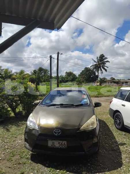 Big with watermark alpina b10 central suva 10737