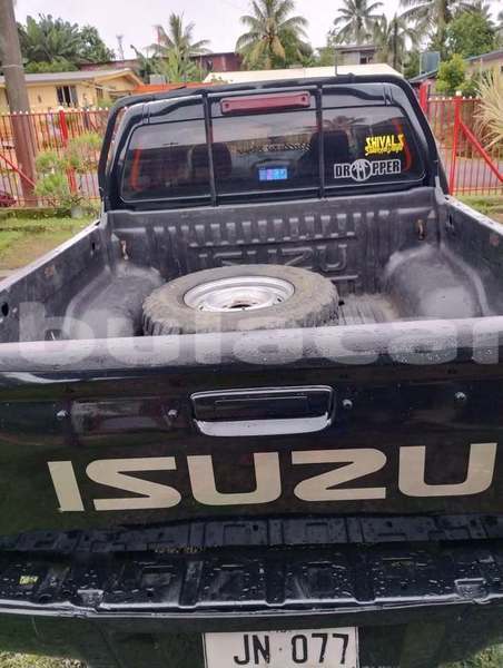 Big with watermark isuzu d max eastern vabea 10775