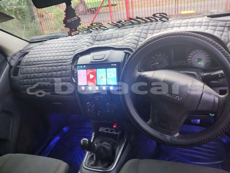 Big with watermark isuzu d max eastern vabea 10775