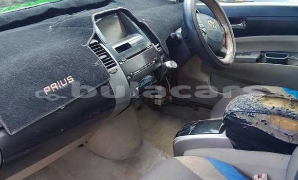 Buy Used Toyota Prius Grey Car in Vatukoula in Western Buy Used Toyota Prius Grey Car in Vatukoula in Western