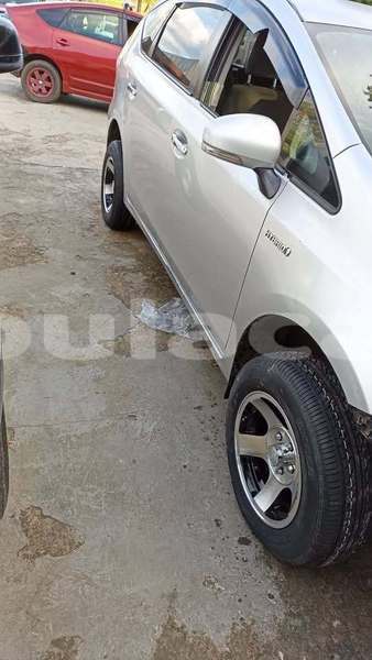 Big with watermark toyota alphard central suva 10779