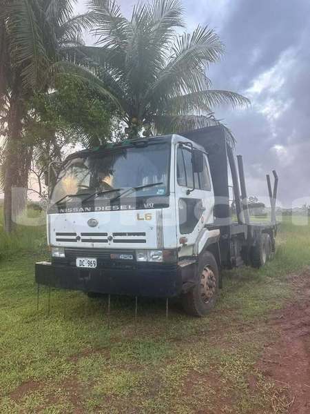 Big with watermark nissan evalia northern labasa 10780