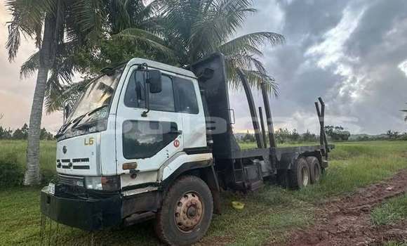 Buy Used Nissan Evalia White Truck in Labasa in Northern Buy Used Nissan Evalia White Truck in Labasa in Northern