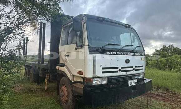Buy Used Nissan Evalia White Truck in Labasa in Northern Buy Used Nissan Evalia White Truck in Labasa in Northern
