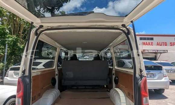 Buy Used Toyota Hiace Grey Car in Suva in Central Buy Used Toyota Hiace Grey Car in Suva in Central