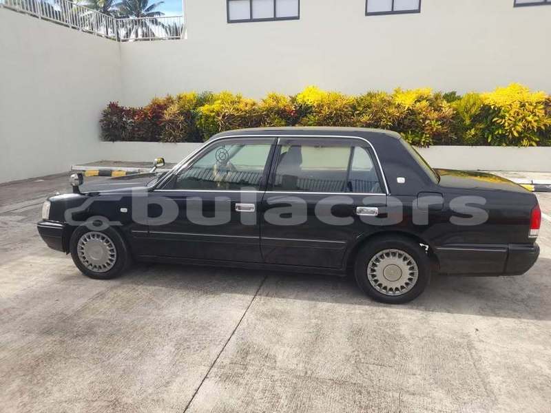 Big with watermark toyota cresta central suva 10793
