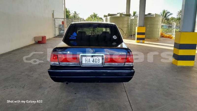 Big with watermark toyota crown northern labasa 10799