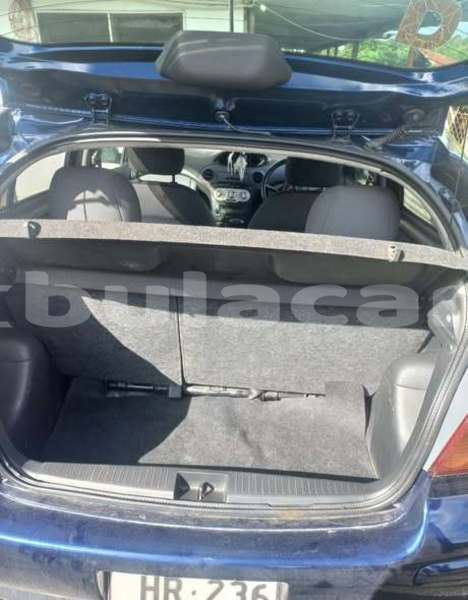 Big with watermark toyota vitz western ba 10817