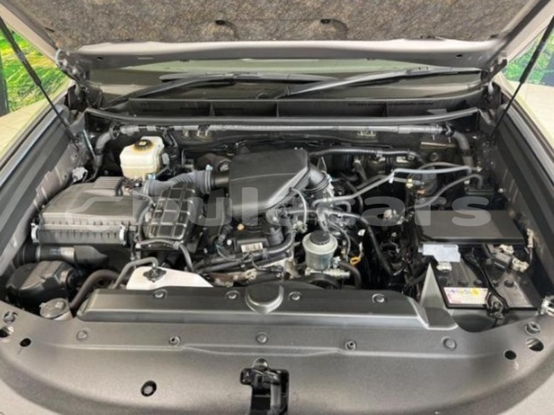 Big with watermark toyota land cruiser prado central suva 10909