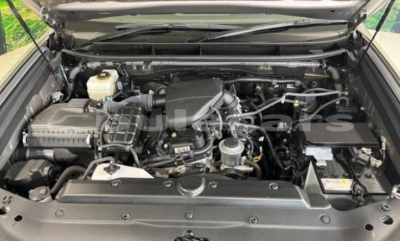 Acheter Occasion Voiture Toyota Land Cruiser Prado Noir à Suva, Central Acheter Occasion Voiture Toyota Land Cruiser Prado Noir à Suva, Central