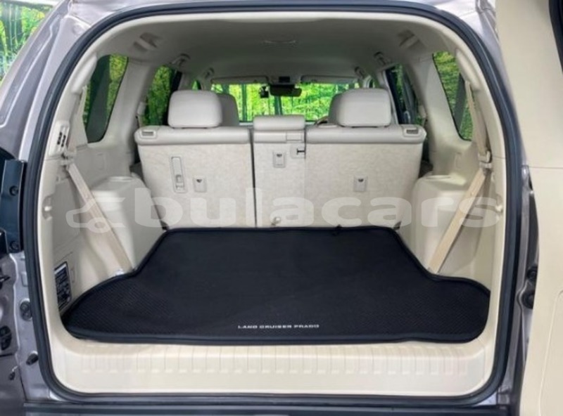 Big with watermark toyota land cruiser prado central suva 10909