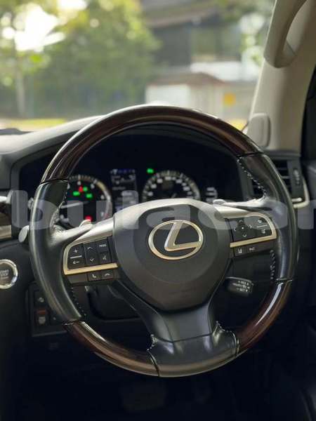 Big with watermark lexus lx 570 central suva 10917