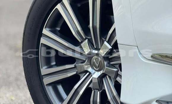 Buy Used Lexus LX 570 White Car in Suva in Central Buy Used Lexus LX 570 White Car in Suva in Central