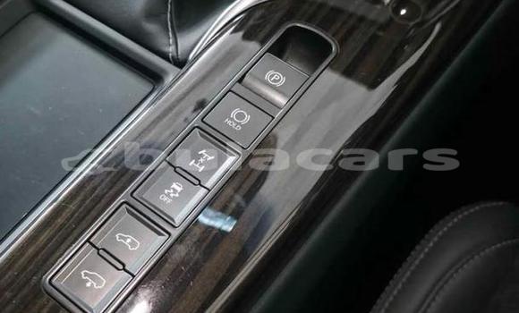 Acheter Occasion Voiture Lexus LX Blanc à Suva, Central Acheter Occasion Voiture Lexus LX Blanc à Suva, Central