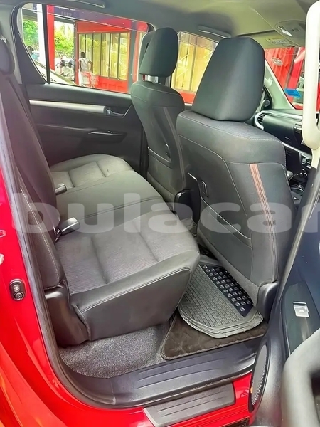 Big with watermark toyota hilux eastern malhaha 11200