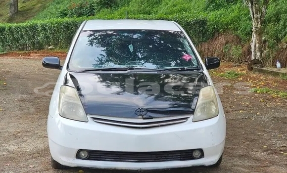 Buy Used Toyota Prius White Car in Korovou in Central Buy Used Toyota Prius White Car in Korovou in Central