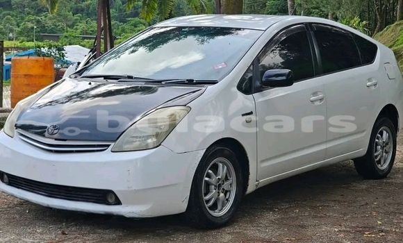 Buy Used Toyota Prius White Car in Labasa in Northern Buy Used Toyota Prius White Car in Labasa in Northern