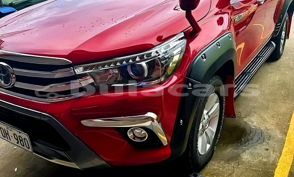 Buy Used Toyota Hilux Red Car in Suva in Central Buy Used Toyota Hilux Red Car in Suva in Central