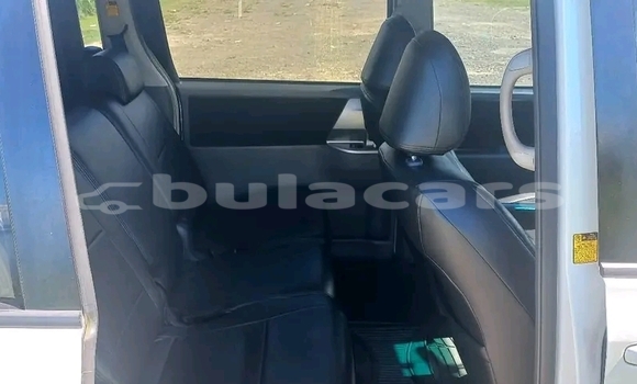 Buy Used Toyota Noah White Car in Lami in Central Buy Used Toyota Noah White Car in Lami in Central