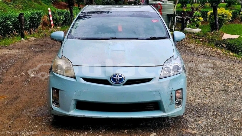 Big with watermark toyota prius northern labasa 11251