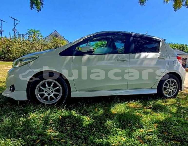 Big with watermark toyota vitz central suva 11421