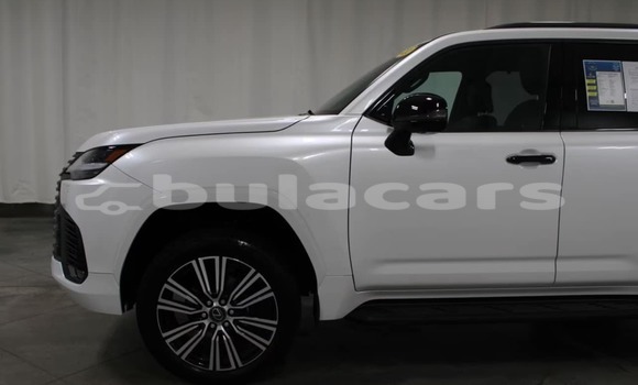 Buy Used Lexus LX White Car in Nacula Village in Western Buy Used Lexus LX White Car in Nacula Village in Western