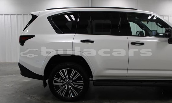 Buy Used Lexus LX White Car in Nacula Village in Western Buy Used Lexus LX White Car in Nacula Village in Western