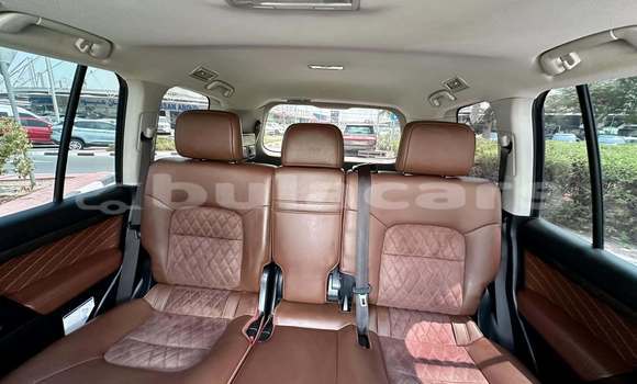 Buy Used Toyota Land Cruiser White Car in Komave in Western Buy Used Toyota Land Cruiser White Car in Komave in Western