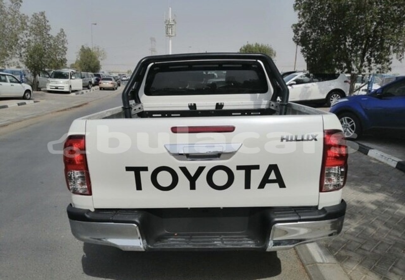 Big with watermark toyota hiluxe revo eastern naroi 11547