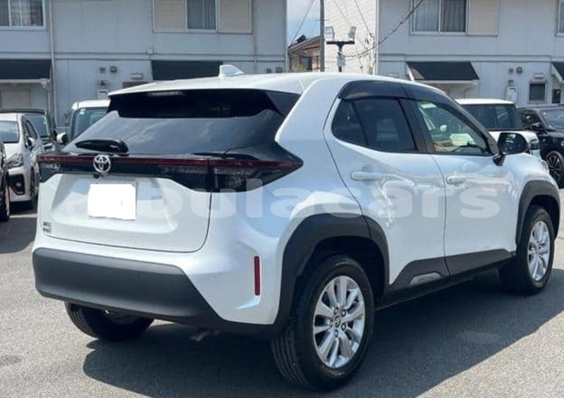 Big with watermark toyota yaris central suva 12033