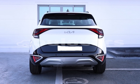 Buy Used Kia Sportage White Car in Suva in Central Buy Used Kia Sportage White Car in Suva in Central