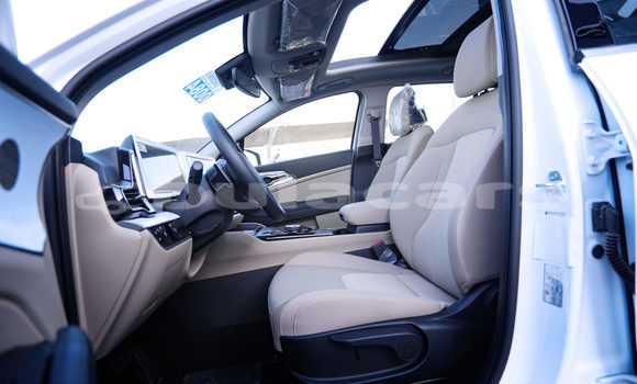 Buy Used Kia Sportage White Car in Suva in Central Buy Used Kia Sportage White Car in Suva in Central