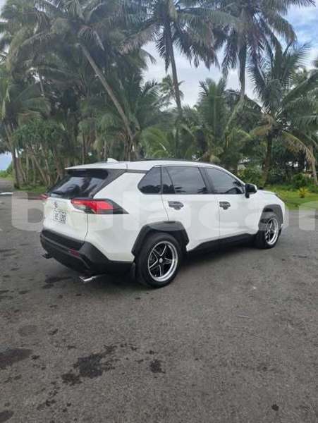 Big with watermark toyota rav4 western nadi 13851
