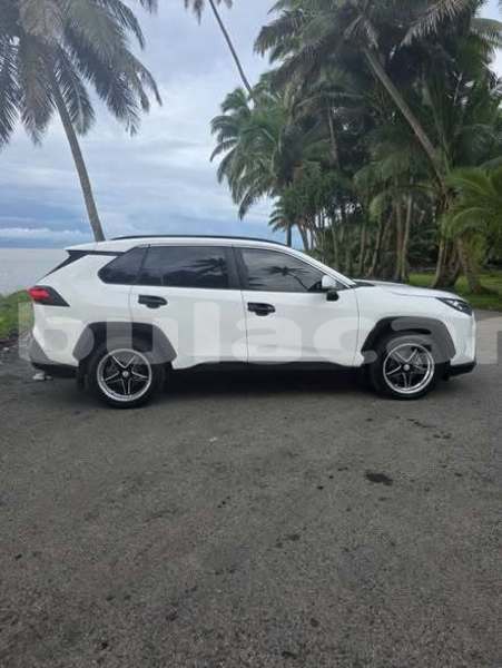 Big with watermark toyota rav4 western nadi 13851