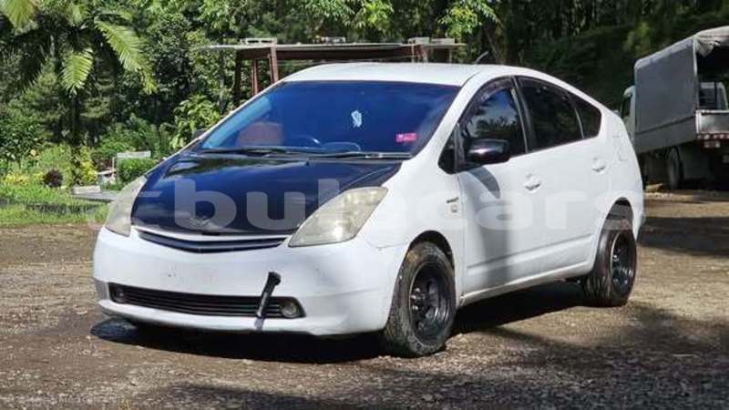 Big with watermark toyota prius central suva 13859