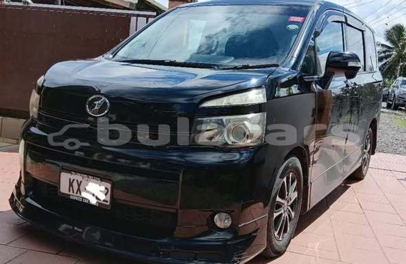 Big with watermark toyota voxy western nadi 13861