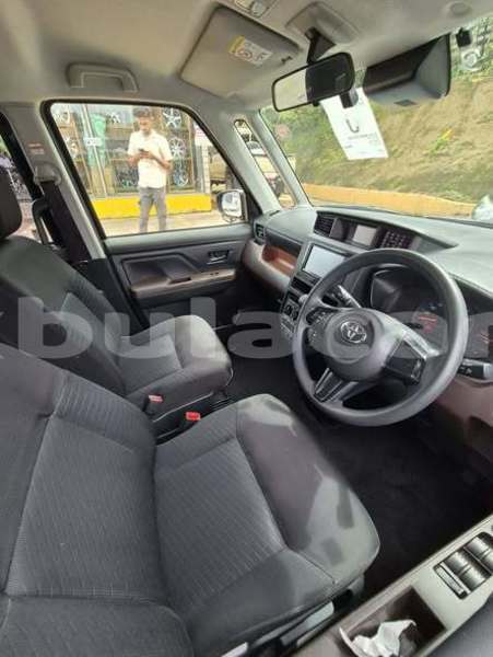 Big with watermark toyota alphard western ba 13869