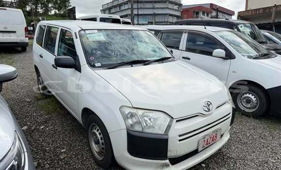 Buy Used Toyota Succeed Other Car in Ba in Western Buy Used Toyota Succeed Other Car in Ba in Western