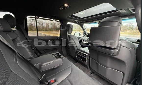 Acheter Occasion Voiture Lexus LX Blanc à Komave, Western Acheter Occasion Voiture Lexus LX Blanc à Komave, Western