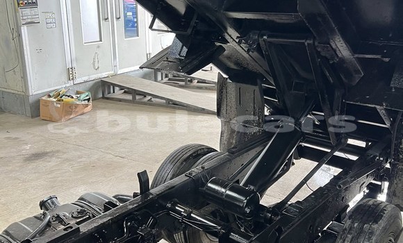 Buy Used Isuzu Trooper White Car in Suva in Central Buy Used Isuzu Trooper White Car in Suva in Central