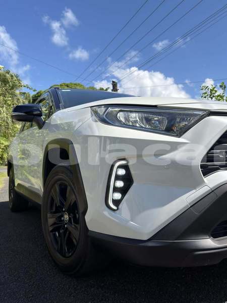 Big with watermark toyota rav4 central suva 14170