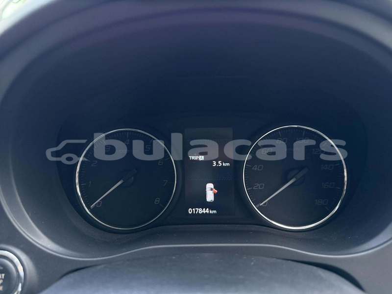 Big with watermark mitsubishi outlander central suva 14173