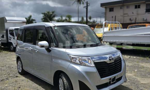 Buy Used Toyota Corolla Rumion Grey Car in Suva in Central