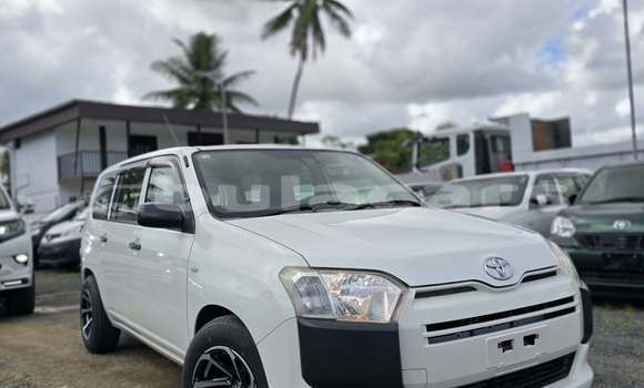 Buy Used Toyota Probox White Car in Suva in Central