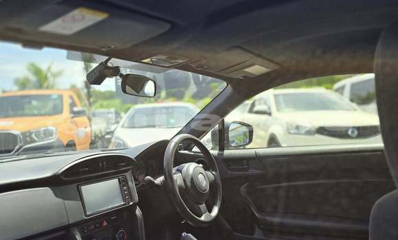 Acheter Occasion Voiture Toyota GT86 Gris à Suva, Central Acheter Occasion Voiture Toyota GT86 Gris à Suva, Central