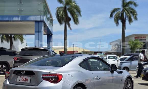 Acheter Occasion Voiture Toyota GT86 Gris à Suva, Central Acheter Occasion Voiture Toyota GT86 Gris à Suva, Central