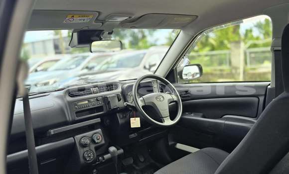 Buy Used Toyota Succeeed White Car in Suva in Central Buy Used Toyota Succeeed White Car in Suva in Central