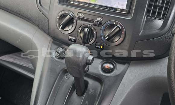 Buy Used Nissan NV200 White Car in Suva in Central Buy Used Nissan NV200 White Car in Suva in Central