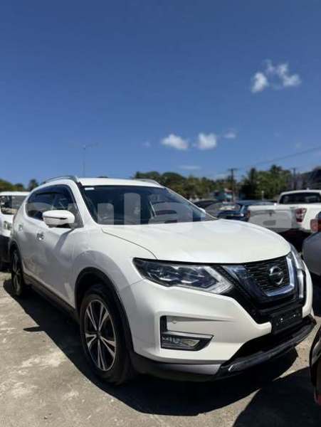 Big with watermark nissan x trail central suva 14197