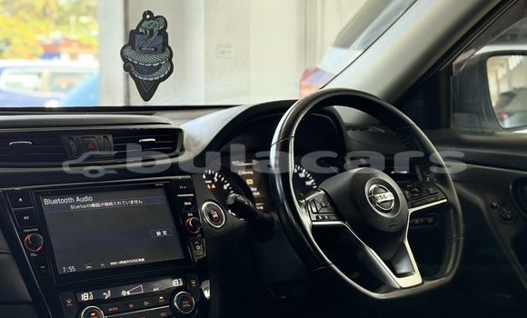 Buy Used Nissan X–Trail White Car in Suva in Central Buy Used Nissan X–Trail White Car in Suva in Central